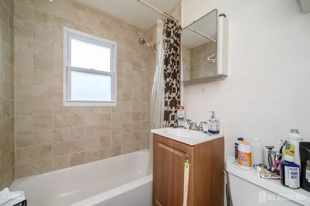 a view of a house with a big yard