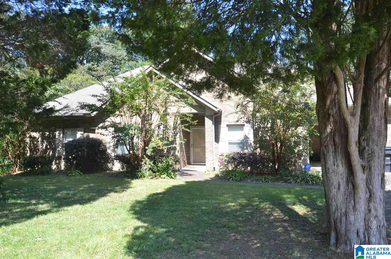 809 11th Place Pleasant Grove, AL 35127 - Photo 1 of 21