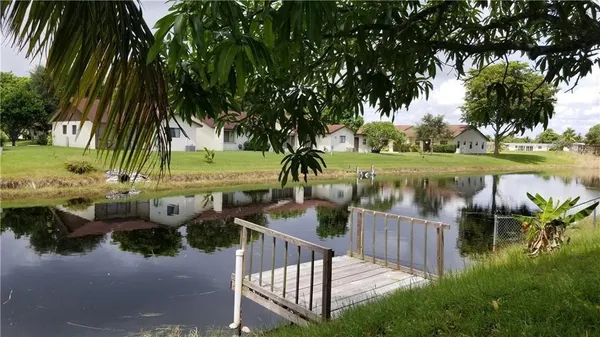 $2,450 | 161 Southwest 65th Avenue, Margate, FL 33068