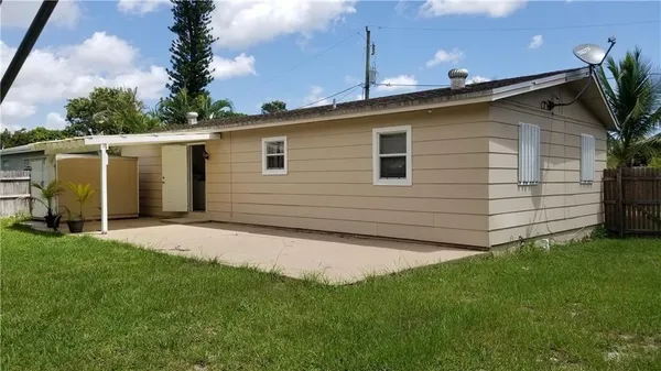 $2,450 | 161 Southwest 65th Avenue, Margate, FL 33068