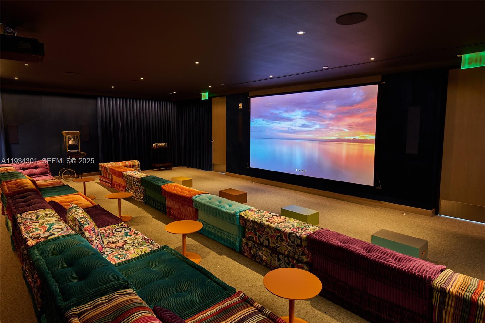 500 Alton Road, Unit 1602 Miami Beach, FL 33139 - Photo 25 of 33 a outdoor space with furniture