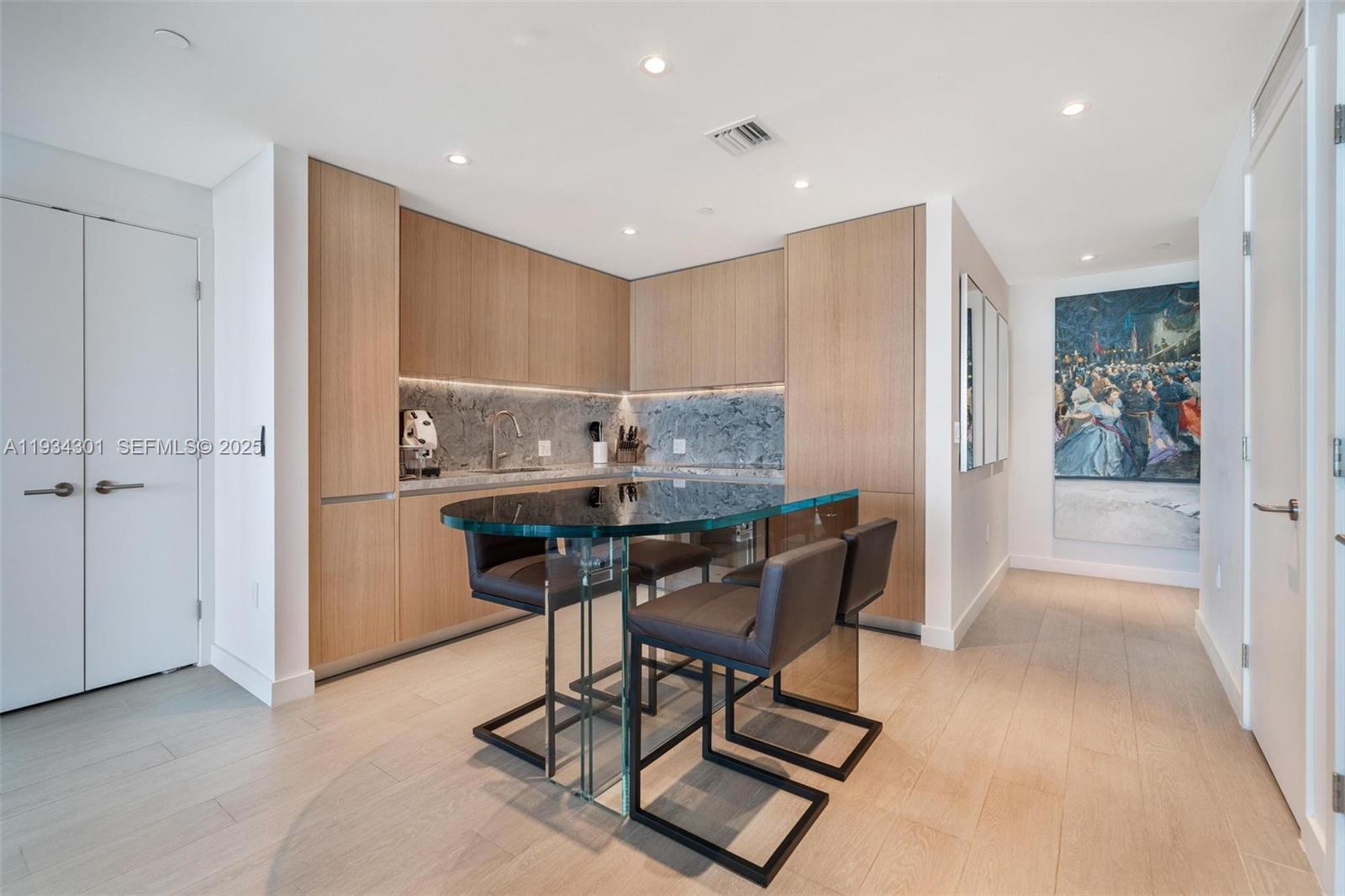 500 Alton Road, Unit 1602 Miami Beach, FL 33139 - Photo 4 of 33 a workspace with furniture and window