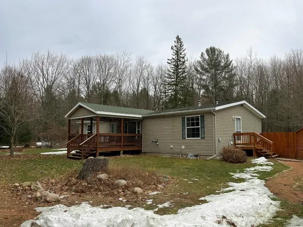 $264,900 | N3723 Doemel Lane, White Lake, WI 54491