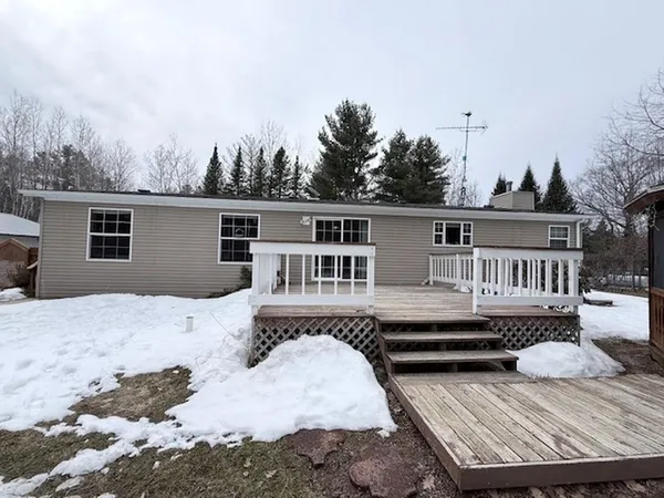 $264,900 | N3723 Doemel Lane, White Lake, WI 54491