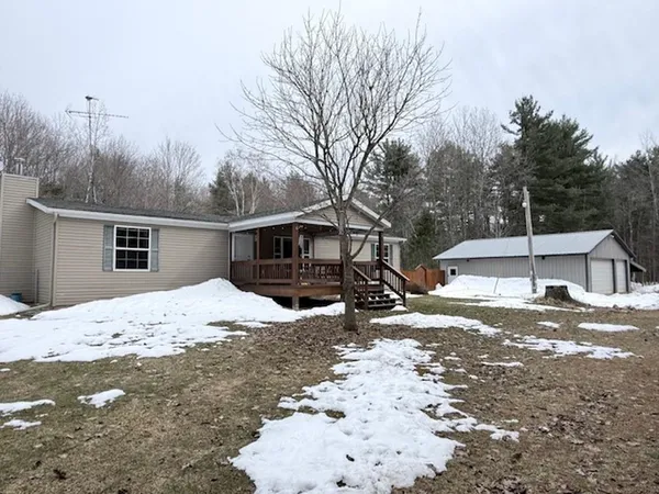 $264,900 | N3723 Doemel Lane, White Lake, WI 54491