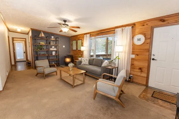 $264,900 | N3723 Doemel Lane, White Lake, WI 54491