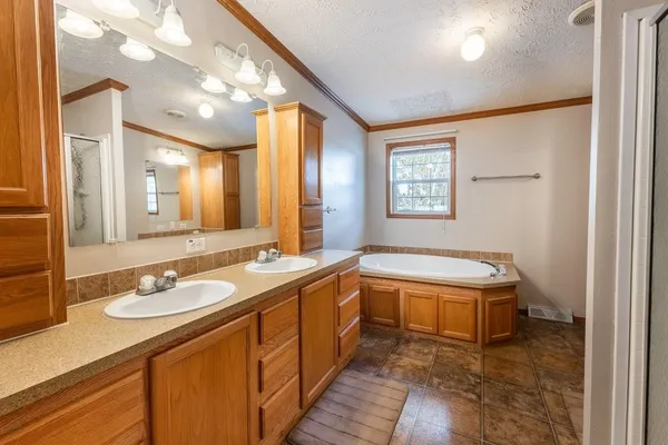 $264,900 | N3723 Doemel Lane, White Lake, WI 54491