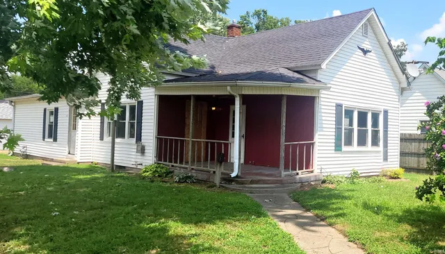 $49,900 | 757 Vine Street, Clinton, IN 47842