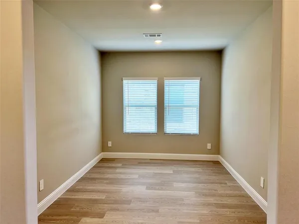 $2,700 | 678 Woodland Avenue, Lavon, TX 75166