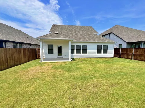 $2,700 | 678 Woodland Avenue, Lavon, TX 75166