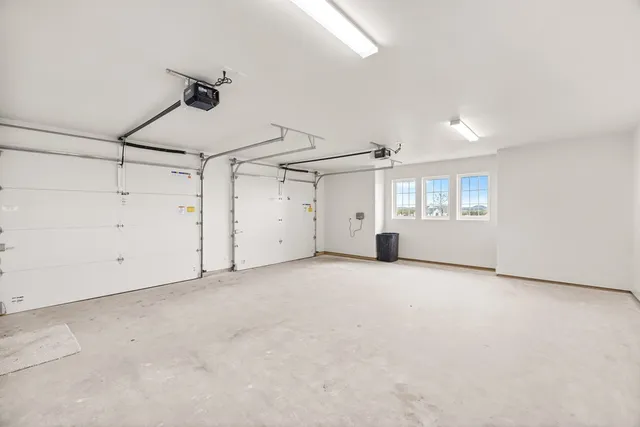 $1,273,000 | 306 Interlaken Street, Fredericksburg, TX 78624