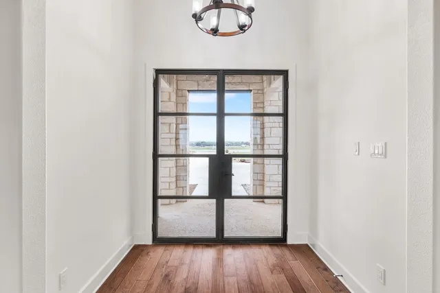 $1,273,000 | 306 Interlaken Street, Fredericksburg, TX 78624