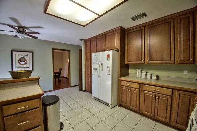 1112 Ivanhoe Road Tallahassee, FL 32312 - Photo 19 of 25 Gallery Image 19