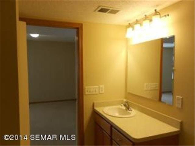 1000 Abbey Road Northfield, MN 55057 - Photo 33 of 39 Gallery Image 33