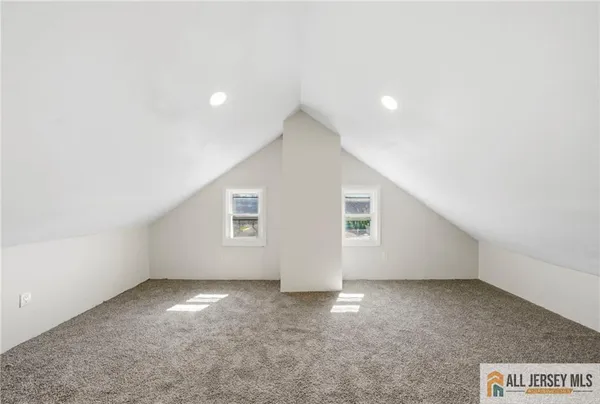 $2,300 | 101 South Greasheimer Street, Manville, NJ 08835