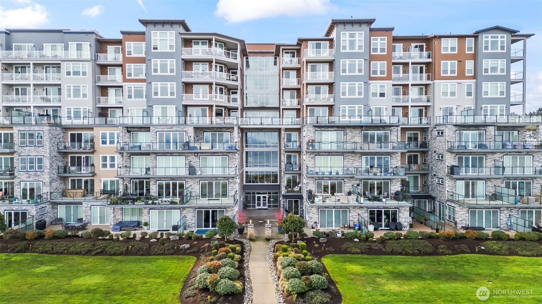 5105 Grand Loop, Unit 402 Tacoma, WA 98407 - Photo 28 of 33