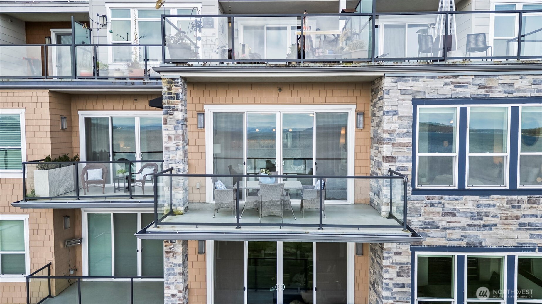 5105 Grand Loop, Unit 402 Tacoma, WA 98407 - Photo 30 of 33