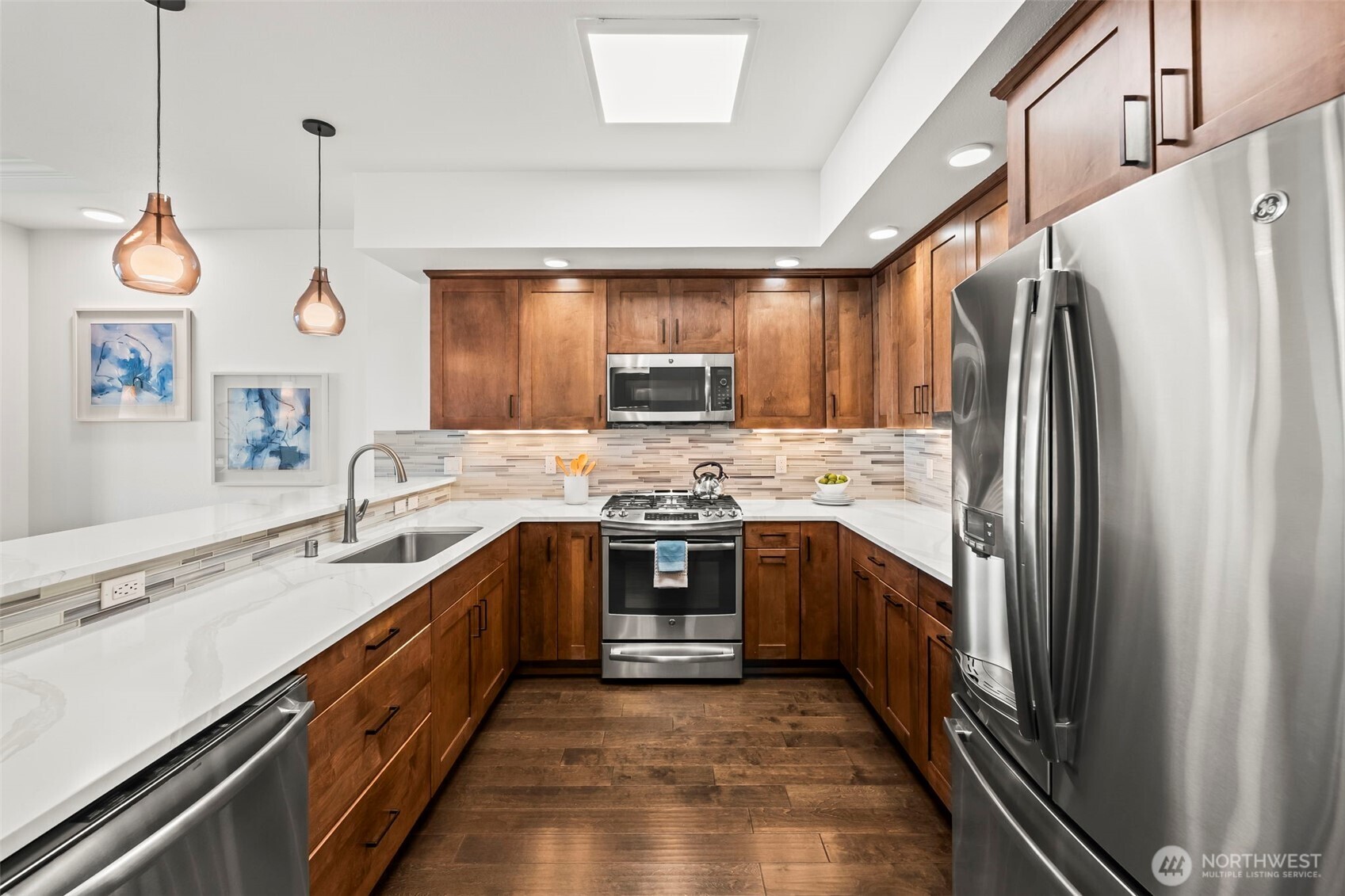 5105 Grand Loop, Unit 402 Tacoma, WA 98407 - Photo 8 of 33