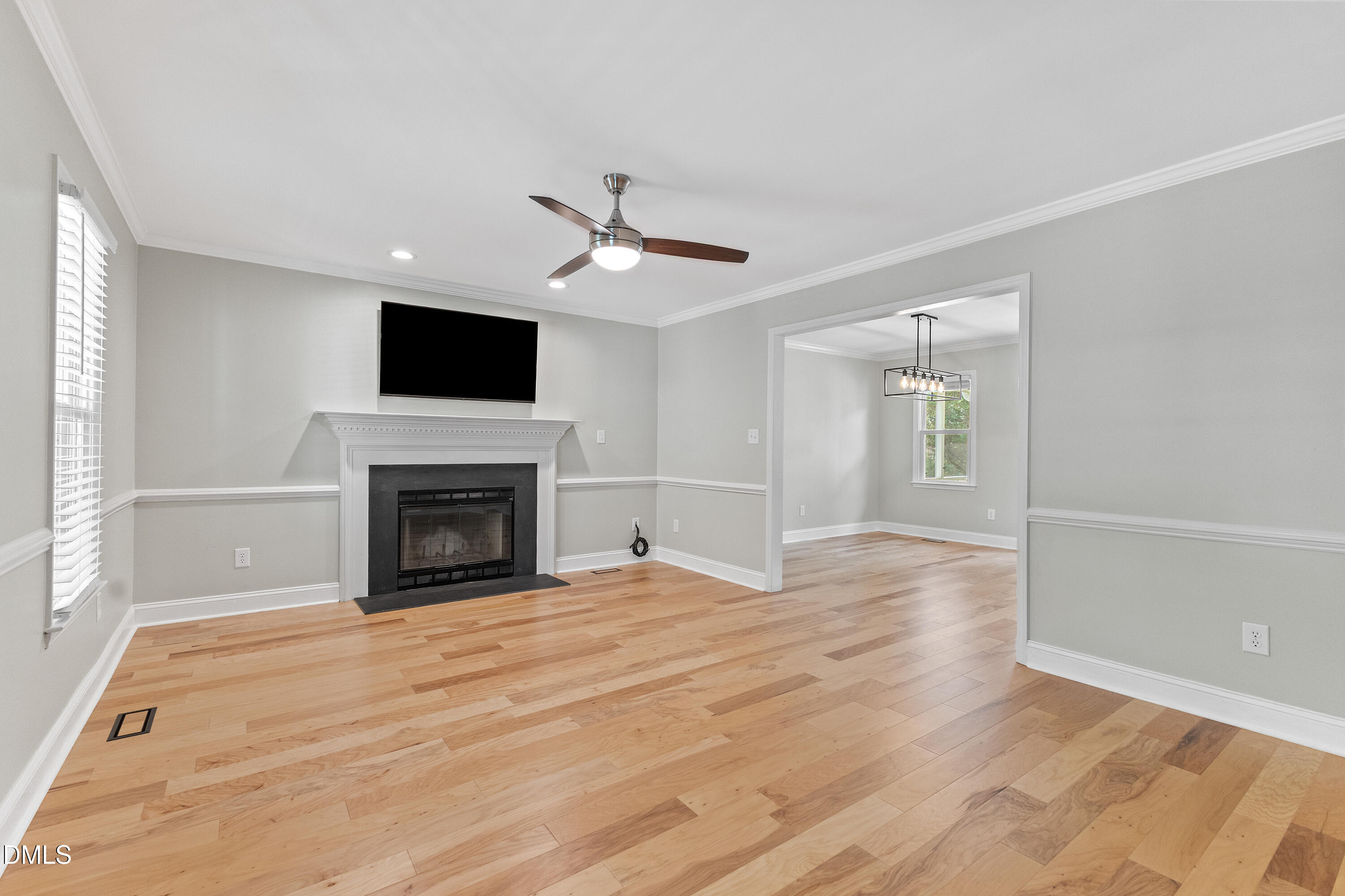 6701 Holly Mill Court Raleigh, NC 27613 - Photo 4 of 25 10-6701 Holly Mill Ct_3202