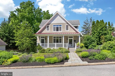 $1,095,000 | 312 North Washington Street, Kennett Square, PA 19348