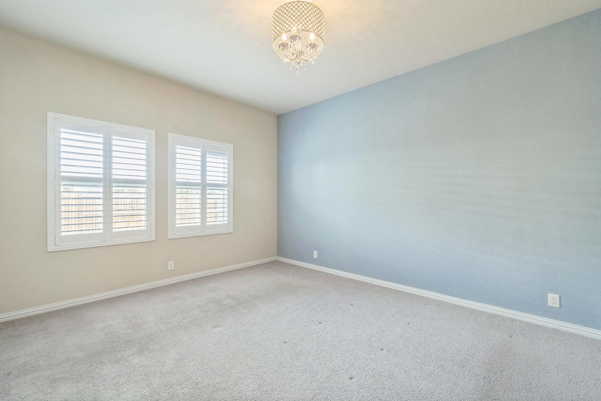 12009 Vignette Schertz, TX 78154 - Photo 26 of 40 an empty room with a window