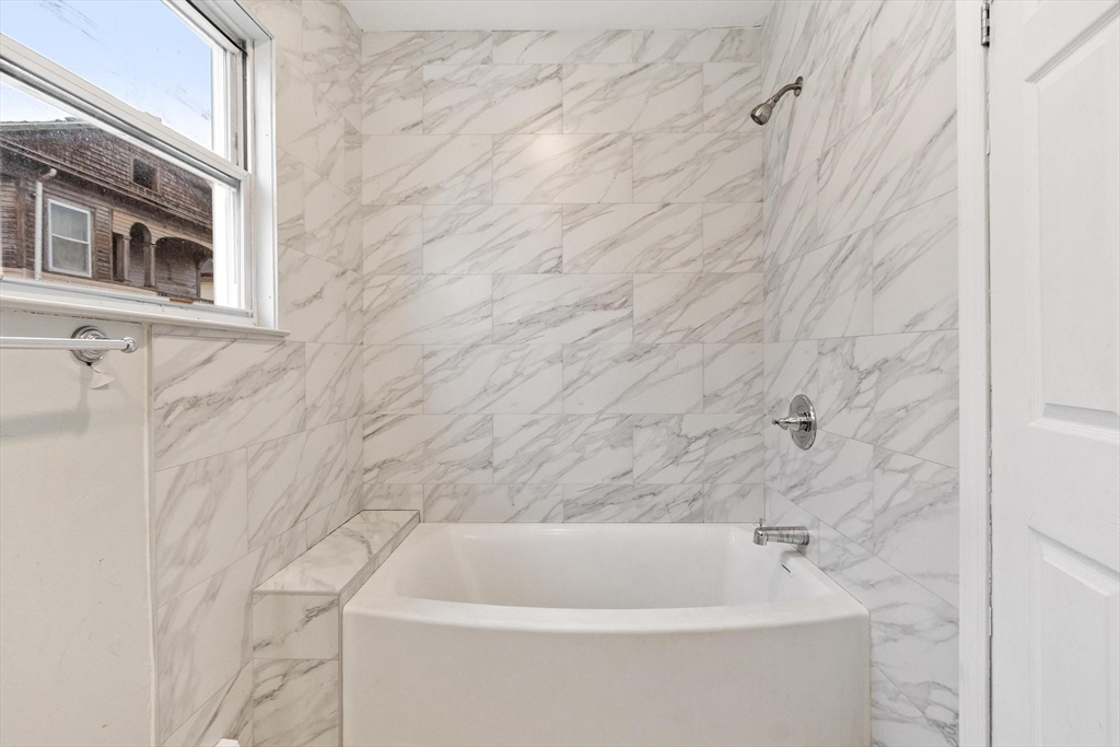 1038 Main Street Worcester, MA 01603 - Photo 15 of 41