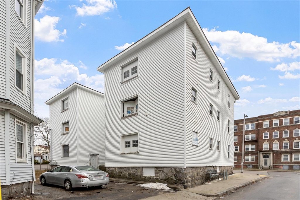 1038 Main Street Worcester, MA 01603 - Photo 2 of 41