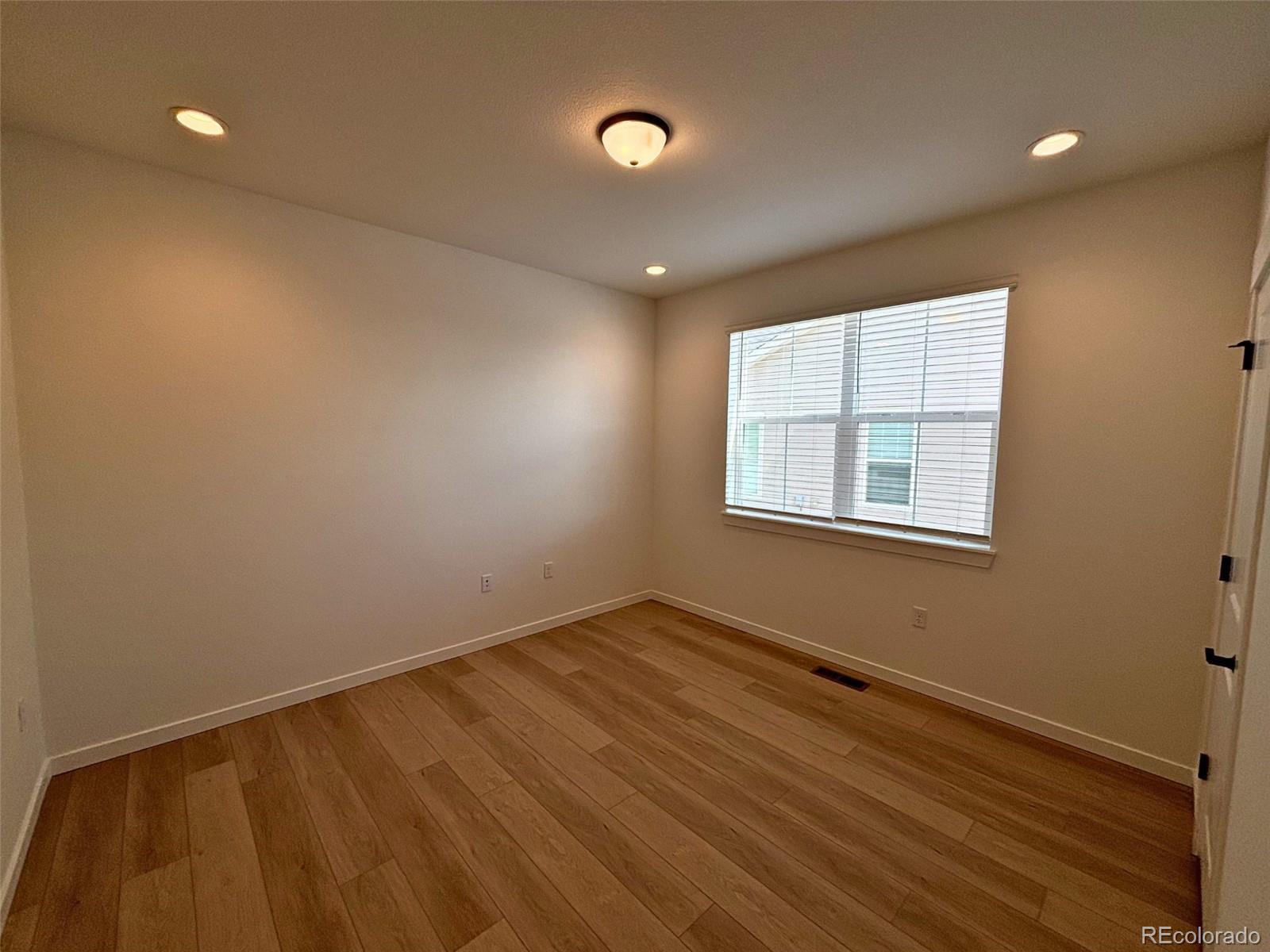 8895 South Riviera Way Aurora, CO 80016 - Photo 31 of 32
