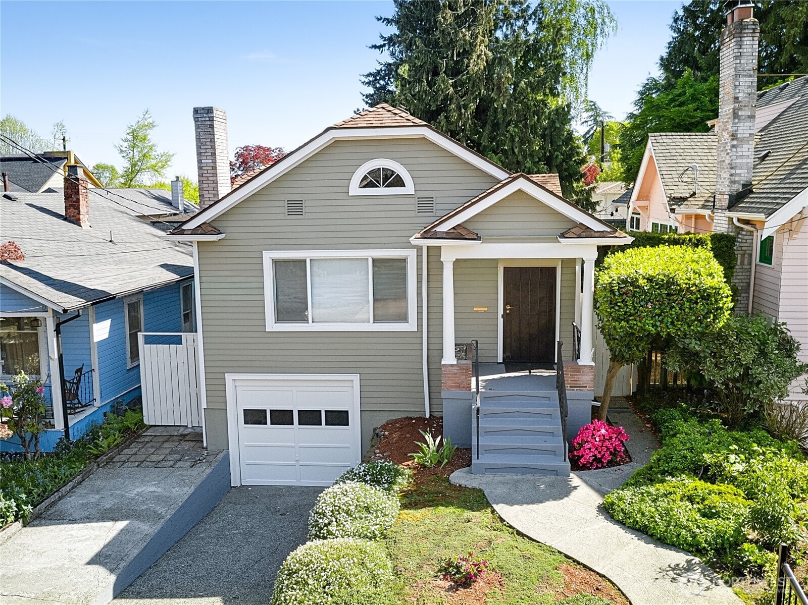 939 North 83rd Street Seattle, WA 98103 - Photo 3 of 18 Gallery Image 3