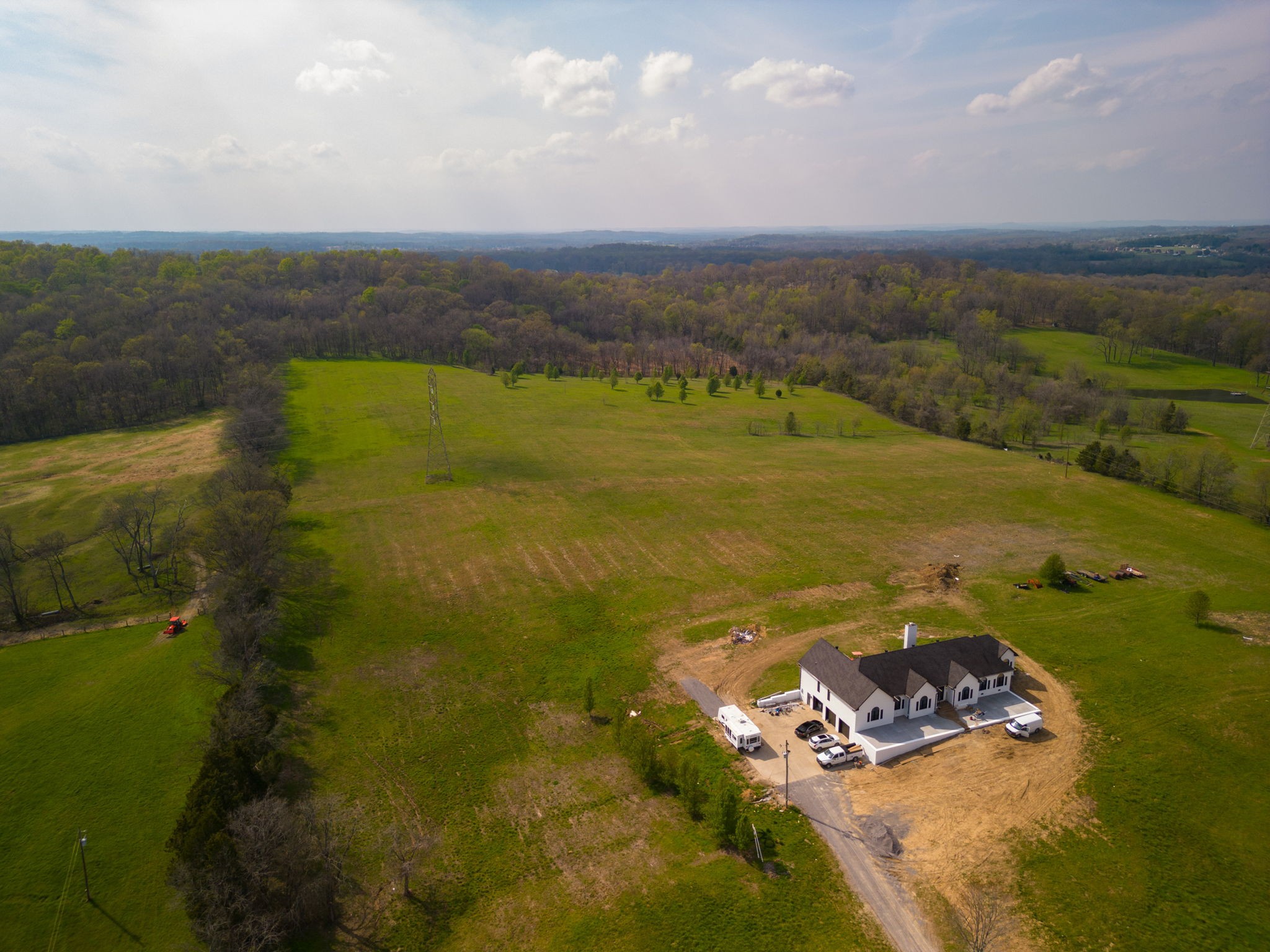 1 Horn Springs Road Lebanon, TN 37087 - Photo 32 of 58 a view of an ocean from a balcony