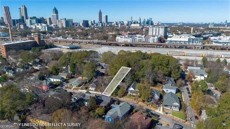 668 Kirkwood Avenue Southeast Atlanta, GA 30350 - Photo 13 of 21