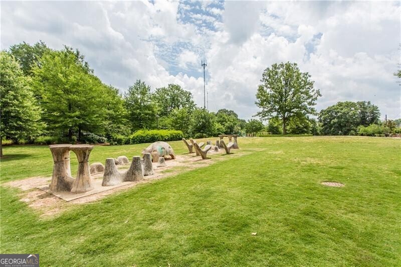 668 Kirkwood Avenue Southeast Atlanta, GA 30350 - Photo 18 of 21