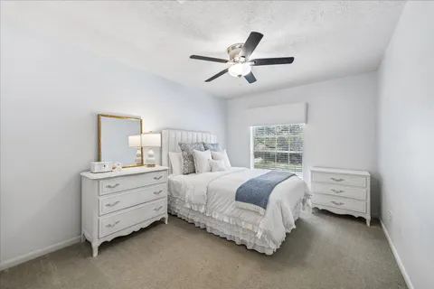 $920,000 | 7926 Wellington Court South, Houston, TX 77055