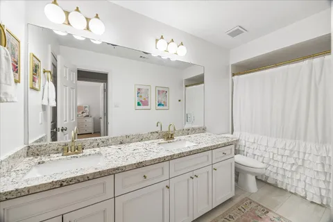 $920,000 | 7926 Wellington Court South, Houston, TX 77055