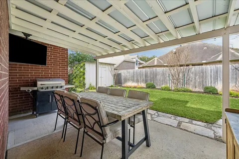 $920,000 | 7926 Wellington Court South, Houston, TX 77055