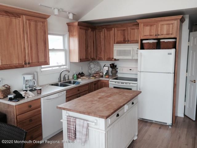 3209 Spar Road Lavallette, NJ 08735 - Photo 15 of 28 Kitchen