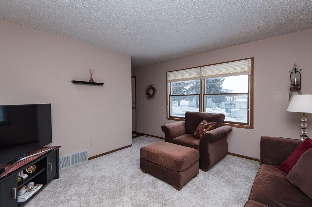2859 24th Street Northwest Rochester, MN 55901 - Photo 31 of 34