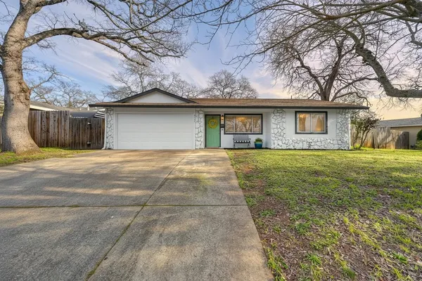 front view of house with a yard