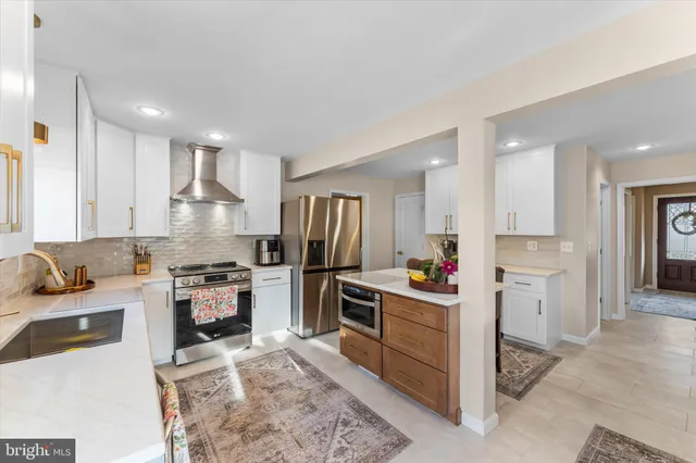 $725,000 | 8015 Stillbrooke Road, Manassas, VA 20112