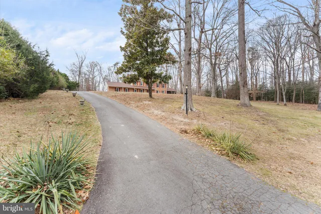 $725,000 | 8015 Stillbrooke Road, Manassas, VA 20112