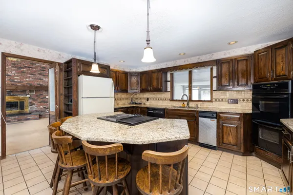 $525,000 | 2200 Torringford W Street, Torrington, CT 06790