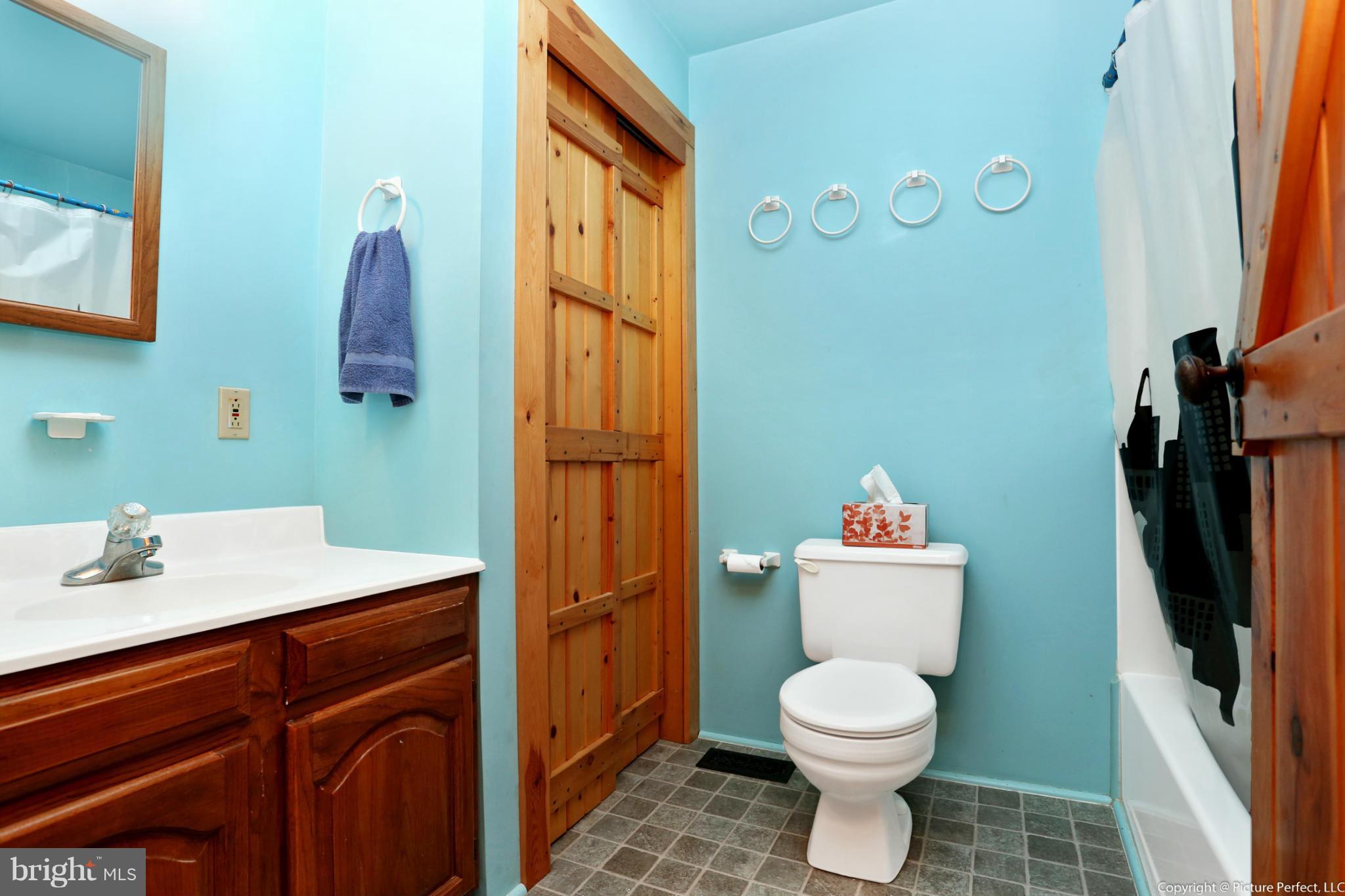 3549 Hopeland Road Frederick, MD 21704 - Photo 17 of 28 Bath