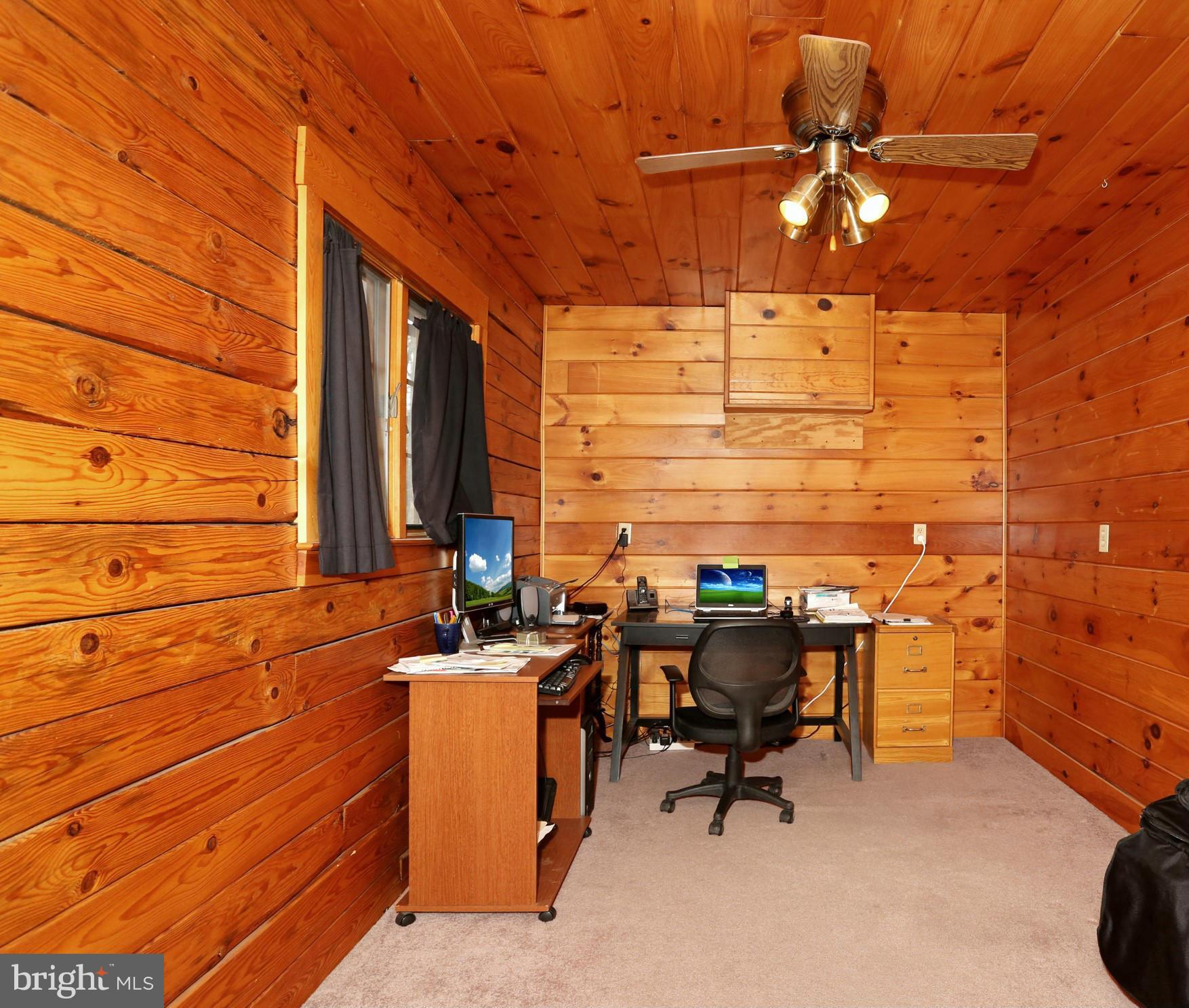 3549 Hopeland Road Frederick, MD 21704 - Photo 18 of 28 Office/bedroom