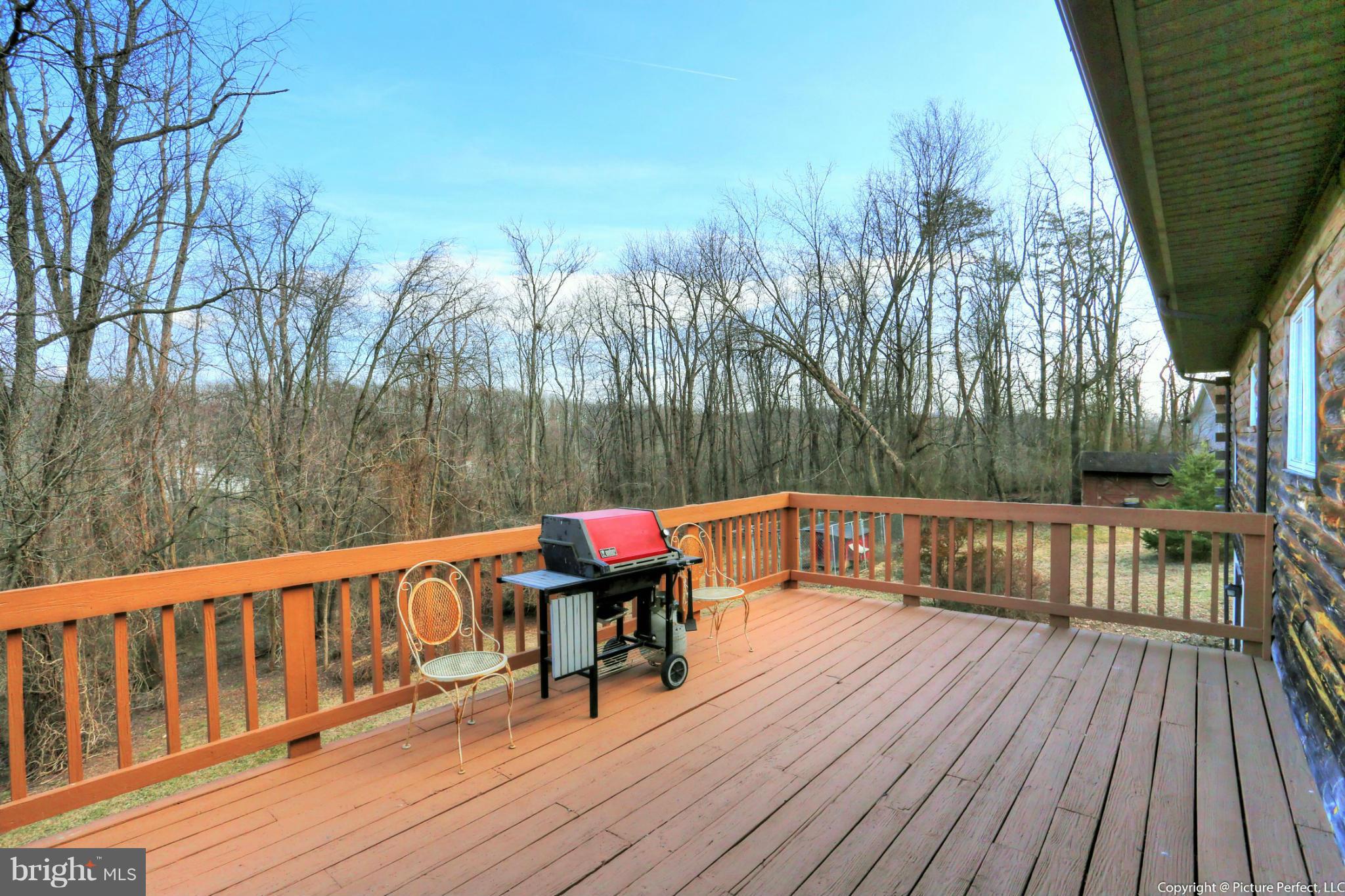 3549 Hopeland Road Frederick, MD 21704 - Photo 23 of 28 Deck
