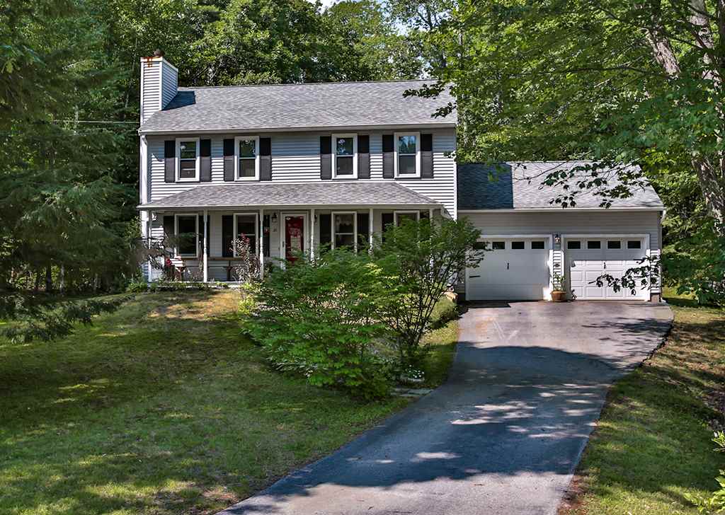 35 Smith Road Goffstown, NH 03045 - Photo 1 of 26 Gallery Image 1