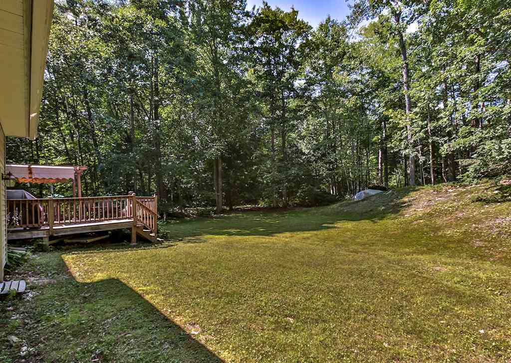 35 Smith Road Goffstown, NH 03045 - Photo 7 of 26 Gallery Image 7