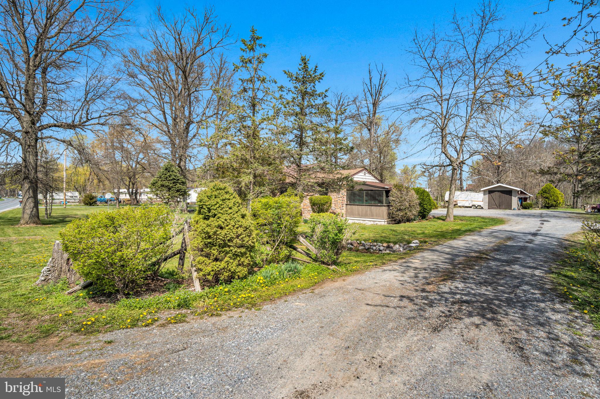 407 Potato Road Carlisle, PA 17015 - Photo 2 of 43