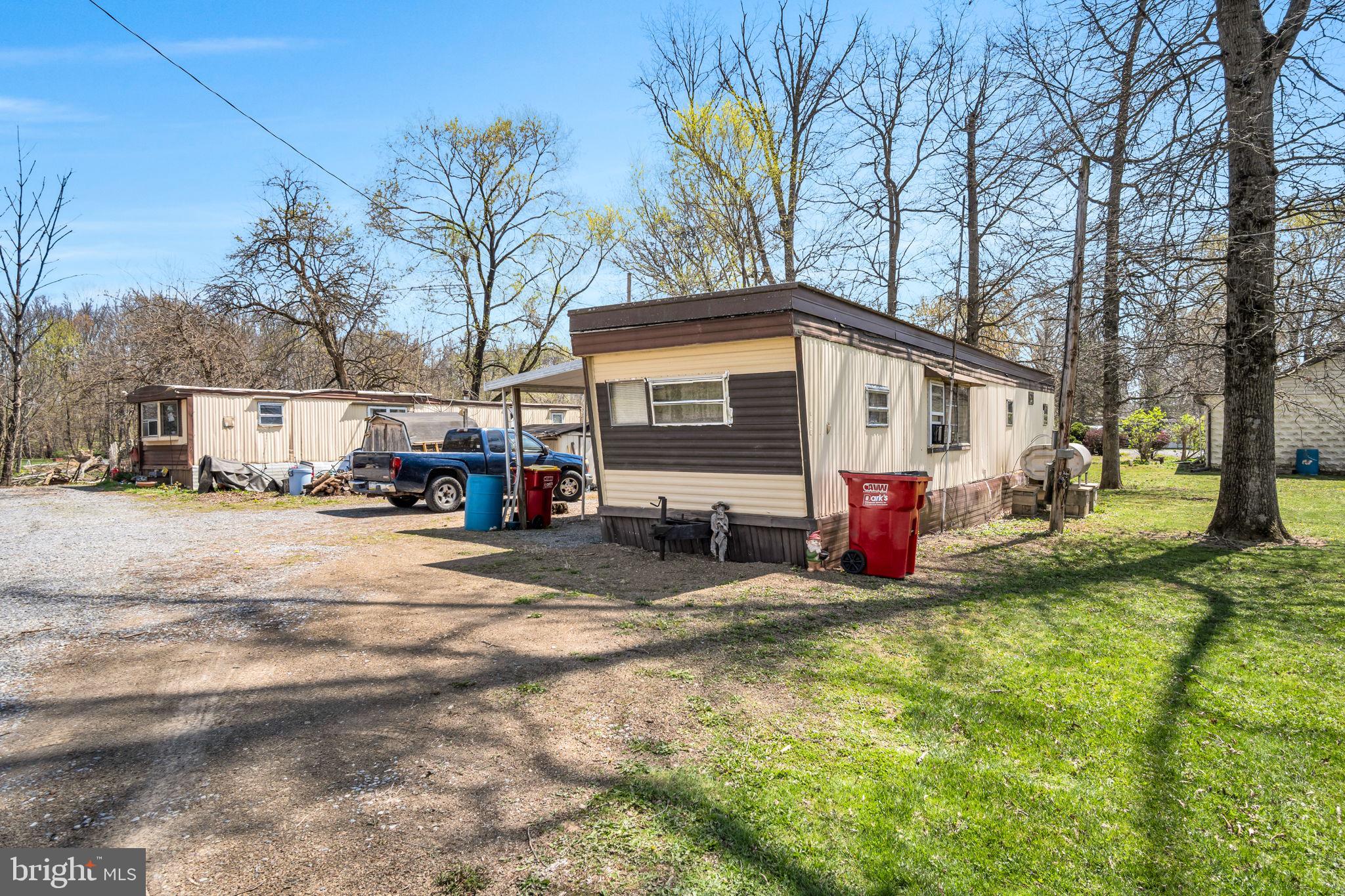 407 Potato Road Carlisle, PA 17015 - Photo 32 of 43 409