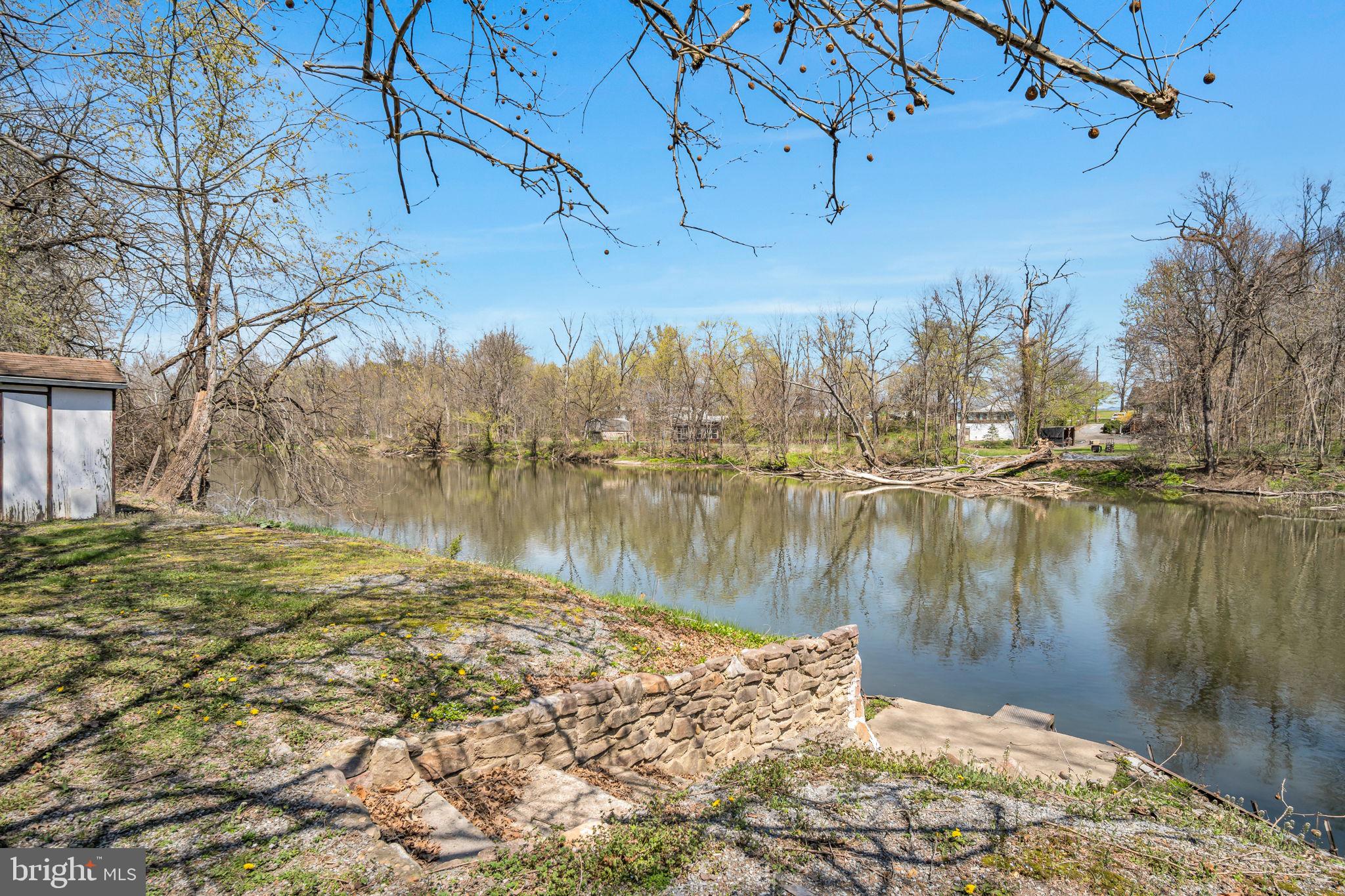 407 Potato Road Carlisle, PA 17015 - Photo 4 of 43