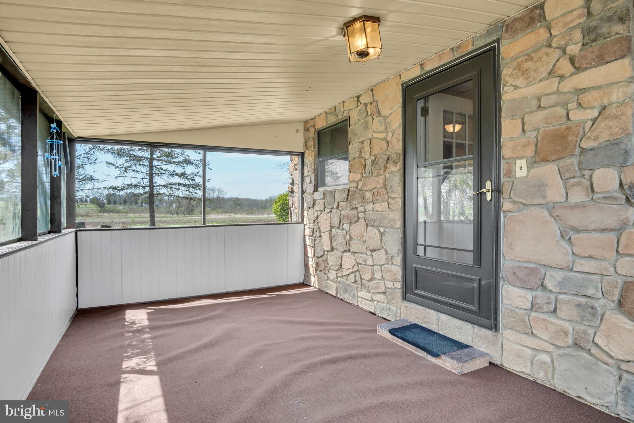 407 Potato Road Carlisle, PA 17015 - Photo 5 of 43